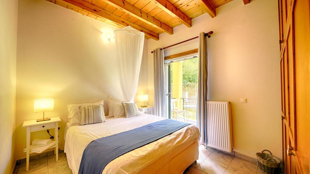 Villa Zen Stone House Agios Georgios Pagon Exterior foto